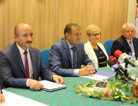 Konferencja w sprawie dożynek Powiatu Kieleckiego i Gminy Mniów