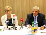 Konferencja w sprawie dożynek Powiatu Kieleckiego i Gminy Mniów