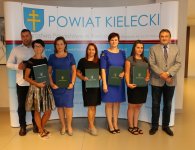Nauczyciele z awansami zawodowymi