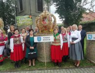 Wieniec powiatu na podium