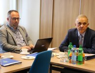 Jak odpowiednio zarządzać oświatą?