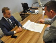 Wójtowie walczą o drogi