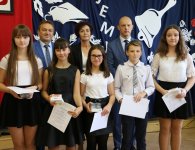 Ślubowanie pierwszaków w Kajetanowie