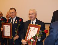 Zasłużeni dla regionu otrzymali odznakę honorową województwa świętokrzyskiego