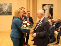 Zasłużeni dla regionu otrzymali odznakę honorową województwa świętokrzyskiego