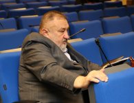 Sesja nadzwyczajna w sprawie dróg