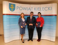Nauczyciele z awansami zawodowymi