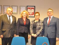 Podpisanie umowy na temat WTZ w Sędku