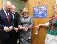 Biuro poselskie Piotra Wawrzyka otwarte