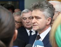Biuro poselskie Piotra Wawrzyka otwarte