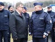 Nowe samochody przekazane dla policji