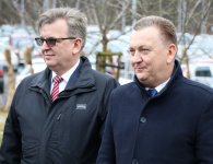 Nowe samochody przekazane dla policji