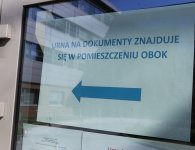 Dokumenty pocztą bądź do urny
