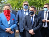 Droga w Nidzie z nową nawierzchnią i chodnikiem
