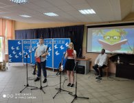 Ostatni dzwonek dla wychowanków MOW w Podzamczu
