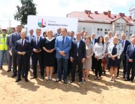 Podpisanie aktu erekcyjnego i wmurowanie kamienia węgielnego pod budowę żłobka w gminie Miedziana Góra.