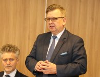 Gminy zlikwidują bariery dla osób niepełnosprawnych