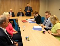 Gminy zlikwidują bariery dla osób niepełnosprawnych