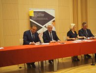 Podpisanie projektu pn. „Przeciwdziałanie przedwczesnemu opuszczeniu rynku pracy przez osoby w wieku aktywności zawodowej pracujące w Starostwie Powiatowym w Kielcach”