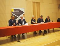 Podpisanie projektu pn. „Przeciwdziałanie przedwczesnemu opuszczeniu rynku pracy przez osoby w wieku aktywności zawodowej pracujące w Starostwie Powiatowym w Kielcach”