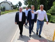 Odbiór dróg w Zagnańsku i Mniowie