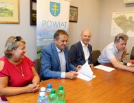 Kaniów z nową drogą