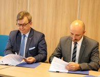 Podpisanie umów e-geodezja 