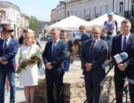 Tablica upamiętniająca 100. rocznicę utworzenia Armii Ochotniczej 