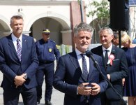 Tablica upamiętniająca 100. rocznicę utworzenia Armii Ochotniczej 