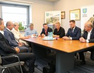 Podpisanie umowy na drogową inwestycję w gminie Łopuszno