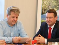 Podpisanie umowy na drogową inwestycję w gminie Łopuszno