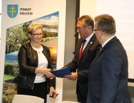 Gminy otrzymają pomoc na walkę z COVID-19 