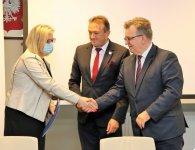 Gminy otrzymają pomoc na walkę z COVID-19 