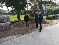 Dobre tempo prac na drogach w Kaniowie