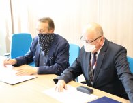 Promesy wręczono w siedzibie Starostwa Powiatowego w Kielcach