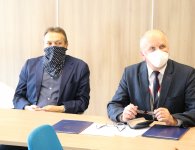 Promesy wręczono w siedzibie Starostwa Powiatowego w Kielcach