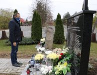 Pamięci bohaterów