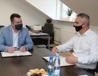 Od poniedziałku, 23 listopada w Urzędzie Gminy Mniów zacznie działać filia Wydziału Komunikacji i Transportu Starostwa Powiatowego w Kielcach – Referat Rejestracji Pojazdów.