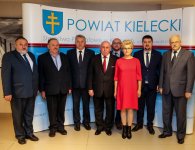 Pierwsza sesja Rady Powiatu w Kielcach obecnej kadencji
