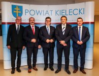Pierwsza sesja Rady Powiatu w Kielcach obecnej kadencji