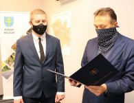 Kolejny nauczyciel z awansem