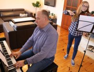 Sołtys Paweł Sadrak w rodzinnym domu i burmistrzem Nowej Słupi Andrzejem Gąsiorem 