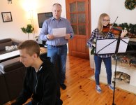 Sołtys Paweł Sadrak w rodzinnym domu i burmistrzem Nowej Słupi Andrzejem Gąsiorem 