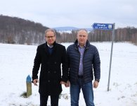 Sołtys Paweł Sadrak w rodzinnym domu i burmistrzem Nowej Słupi Andrzejem Gąsiorem 