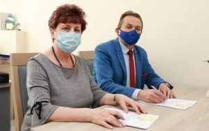 Wsparcie dla powiatowych szkół i poradni  (3)