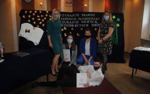Dla maturzystów zabrzmiał ostatni dzwonek (4)
