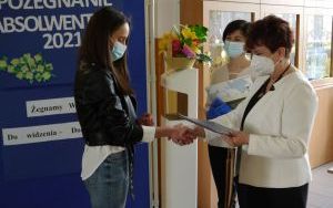 Dla maturzystów zabrzmiał ostatni dzwonek (11)