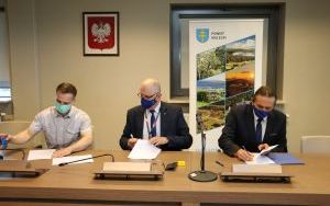Podpisaliśmy umowy z organizacjami pozarządowymi  (2)