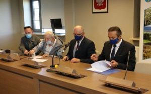 Podpisaliśmy umowy z organizacjami pozarządowymi  (7)