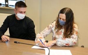 Podpisaliśmy umowy z organizacjami pozarządowymi  (1)